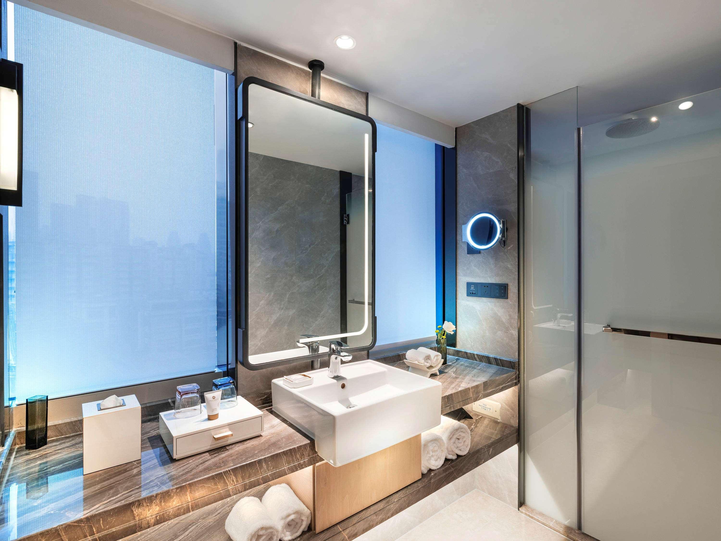Grand Mercure Wuhan Qiaokou Exteriör bild
