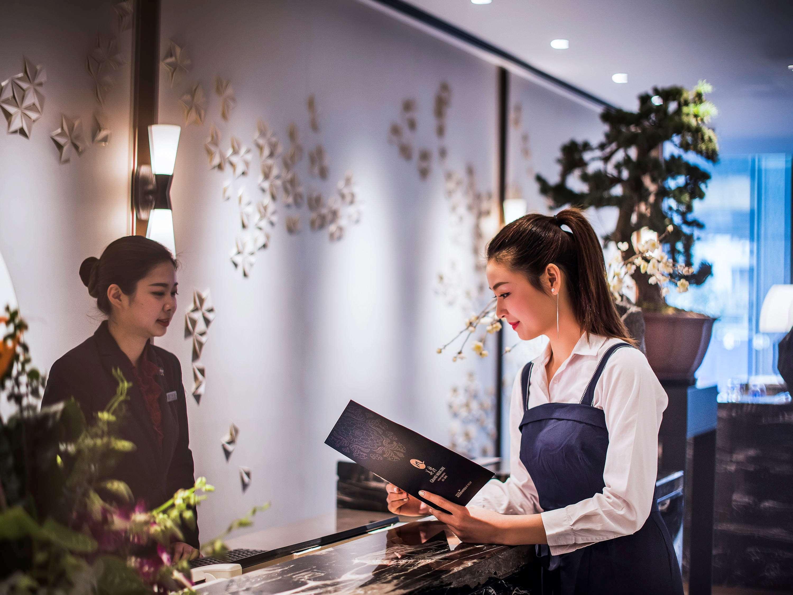 Grand Mercure Wuhan Qiaokou Exteriör bild