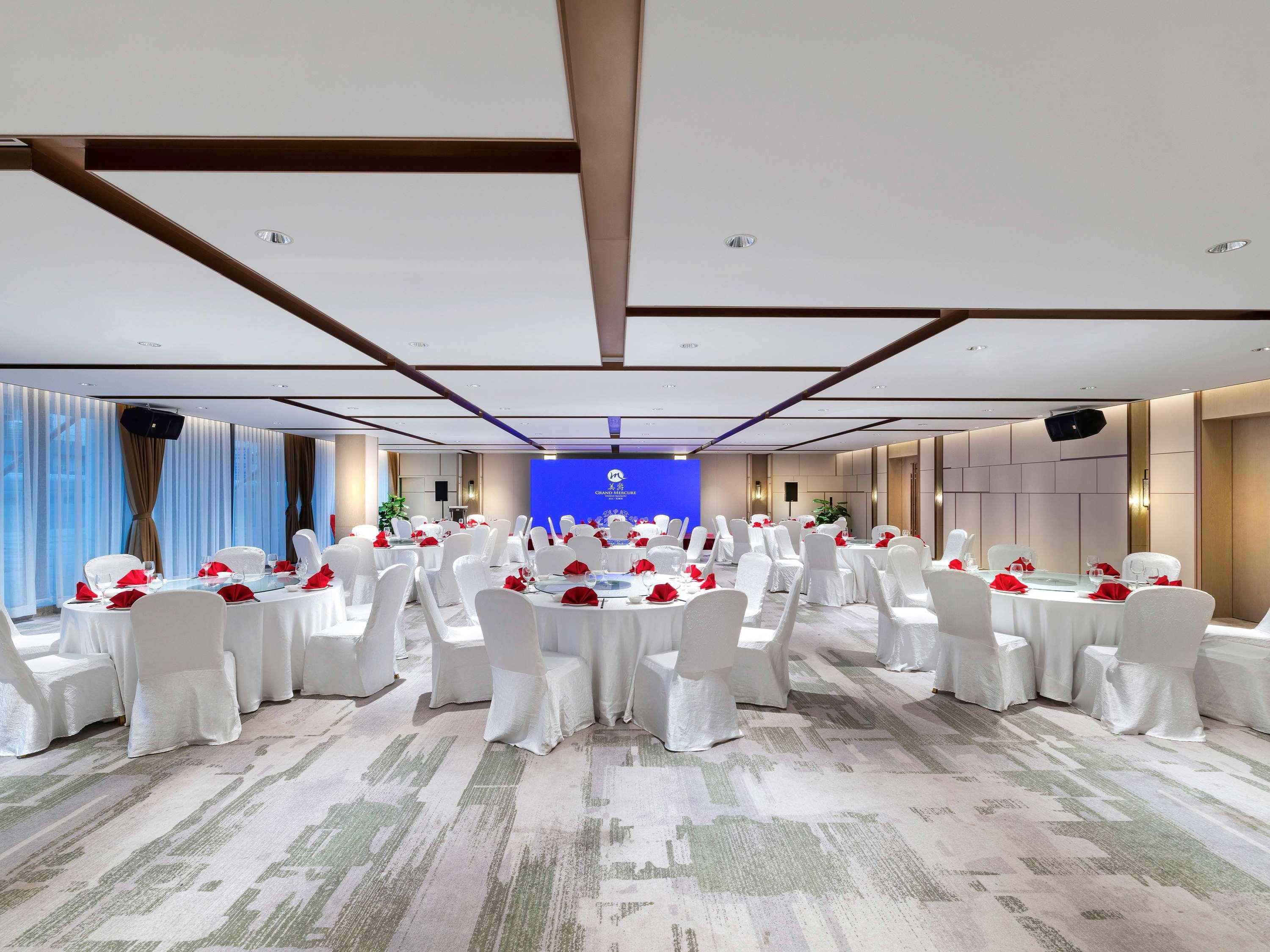 Grand Mercure Wuhan Qiaokou Exteriör bild